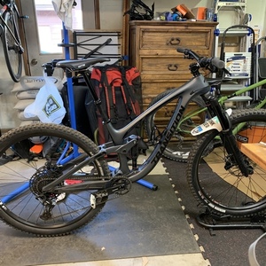 2019 Transition Bikes Sentinel Black