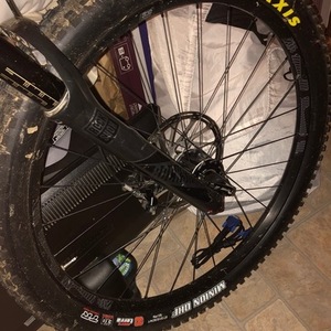 2017 YT Capra Silver, gray or bare metal