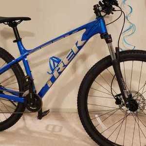 2020 Trek Marlin 6 Blue