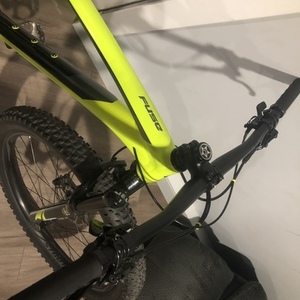 2017 Specialized Fuse comp Green and Black