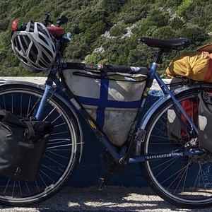 2016 Surly Disc Trucker Blue