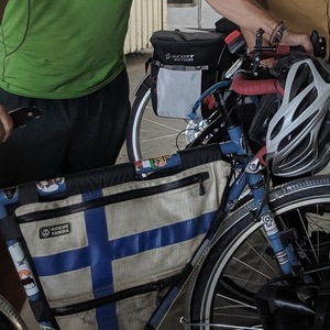 2016 Surly Disc Trucker Blue