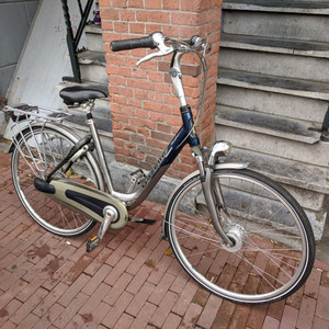 Gazelle Saphir Stickers tape or other cover-up