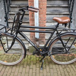 Cortina Cycles U4 Black
