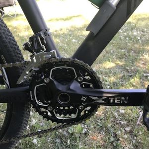 2018 BEIOU CB024A19X Black and Red