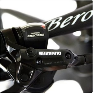 2018 BEIOU CB024A19X Black and Red