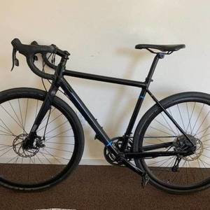 2016 Marin Bikes Lombard Elite Black