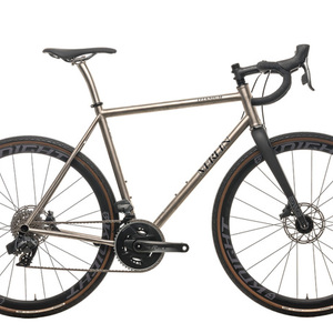 2019 Merlin Sandstone Silver, gray or bare metal