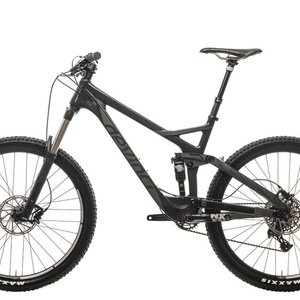 2017 Devinci Troy Carbon NX Black
