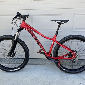 2019 Norco Bikes Norco Red
