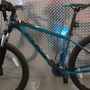 2020 Fuji Nevada 1.9 Teal and Black