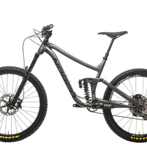 2020 Norco Bikes Range A2 Silver, gray or bare metal