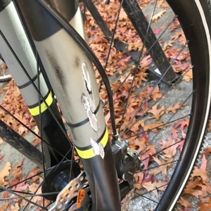 2017 REI 2.1 Black and Silver, gray or bare metal