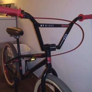 2014 Haro Downtown 24 Black and Red