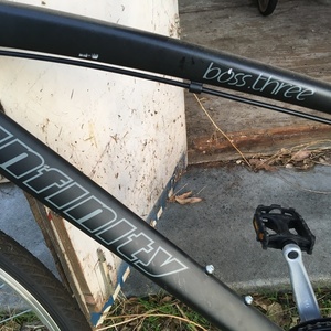 2017 Infinity Boss Three Silver, gray or bare metal