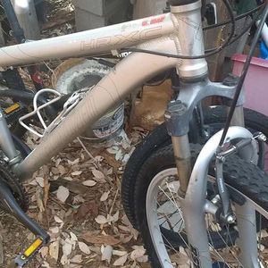 Specialized Hardrock XC Silver, gray or bare metal