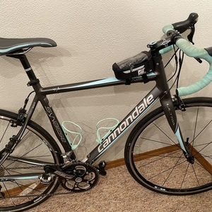 2013 Cannondale Synapse Women's 5 105 Silver, gray or bare metal and Teal