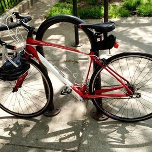2011 Specialized Dolce Sport Compact Red