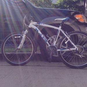 Fuji Nevada 3.0 Blue, White, and Red