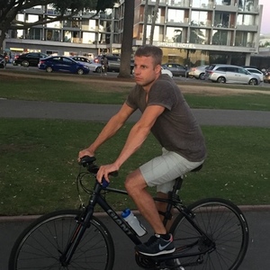 2015 Giant Escape 2 Metallic Blue and Orange