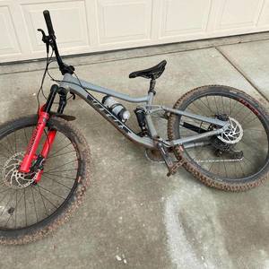2020 Vitus Mythique Silver, gray or bare metal