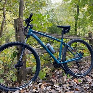 2020 Jamis Divide Blue