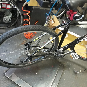 2020 Trek X Caliber (7 / 9) Black