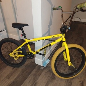 2020 GT Bicycles Gt slammer Yellow or Gold