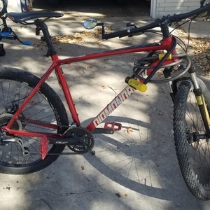 2017 Diamondback Overdrive Hardtail Mountain Bike Red