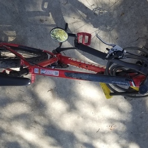 2017 Diamondback Overdrive Hardtail Mountain Bike Red