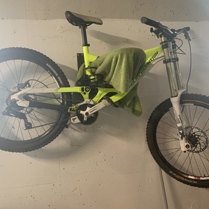 Rocky Mountain Bicycles Yellow or Gold and White