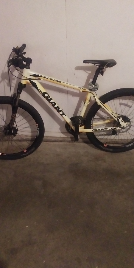 giant aluxx 27.5