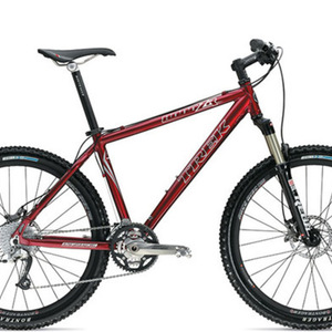 2006 Trek 8000 Red