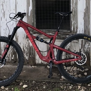 2017 Santa Cruz Hightower C S+ Red