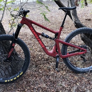 2017 Santa Cruz Hightower C S+ Red