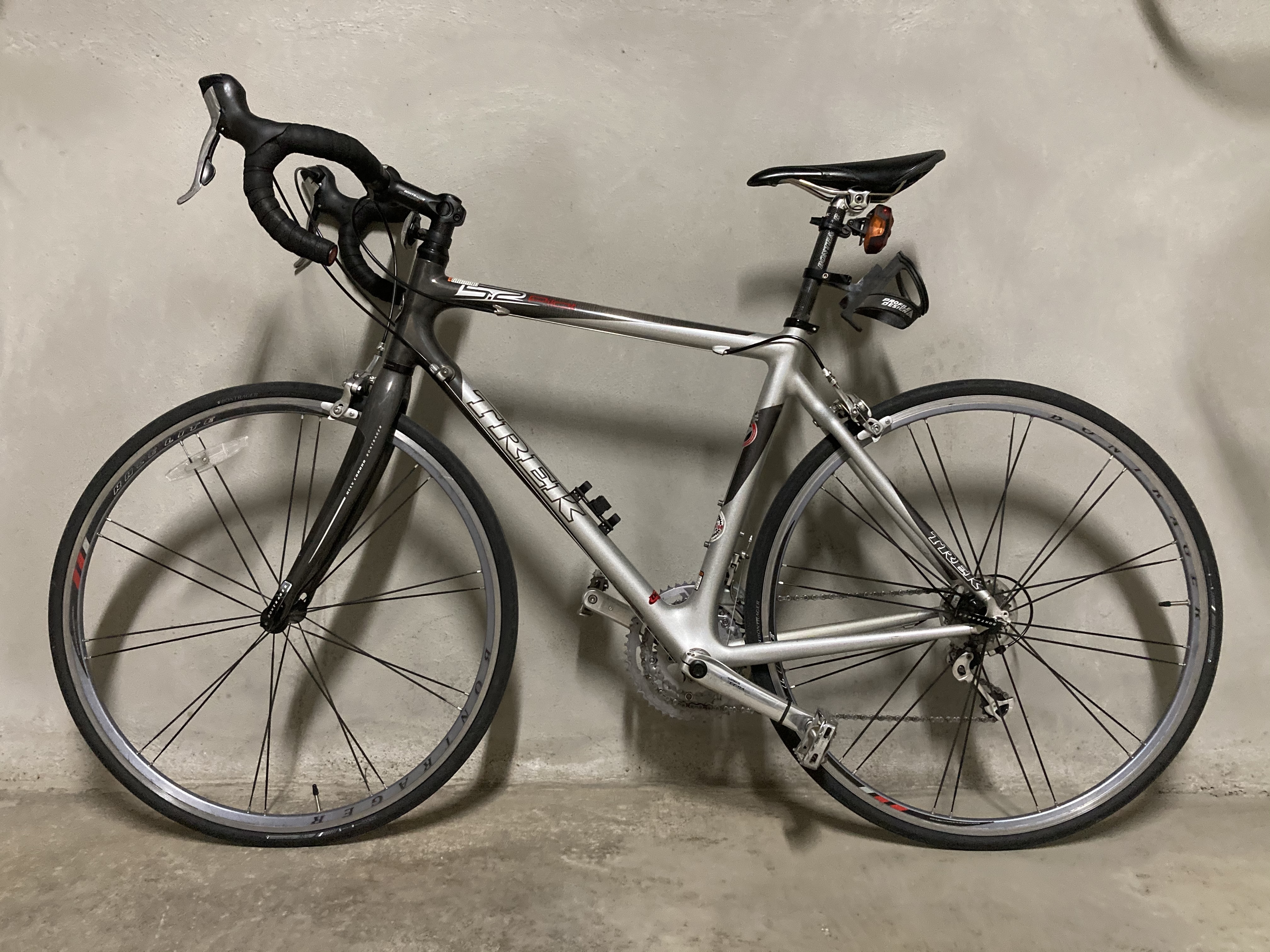 Trek Pilot 5.2