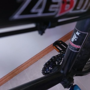 Planet X Zebdi maxwall Black