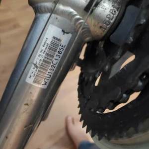 Trek 7.2 FX Silver, gray or bare metal