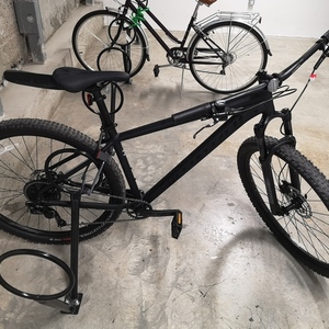 2021 Specialized Rockhopper Elite Black