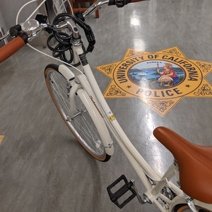 2020 Retrospec Beaumont City Bike White