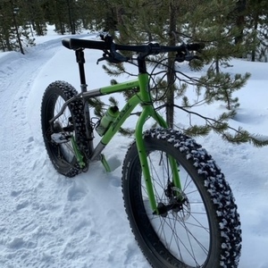 2014 Salsa Mukluk Ti Green and Silver, gray or bare metal