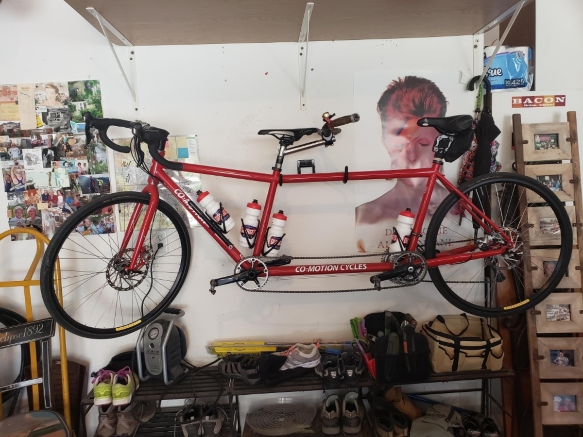 Tandem photo