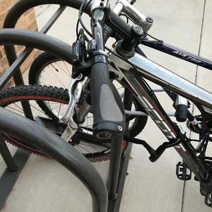 2009 SCOTT SCOTT SPARK 60 Silver, gray or bare metal