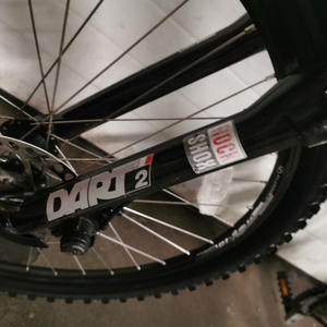 2017 CCM APEX 26IN Full Suspension Dual Disc White and Blue