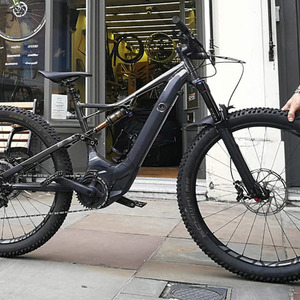2017 Specialized FSR Levo Expert Black
