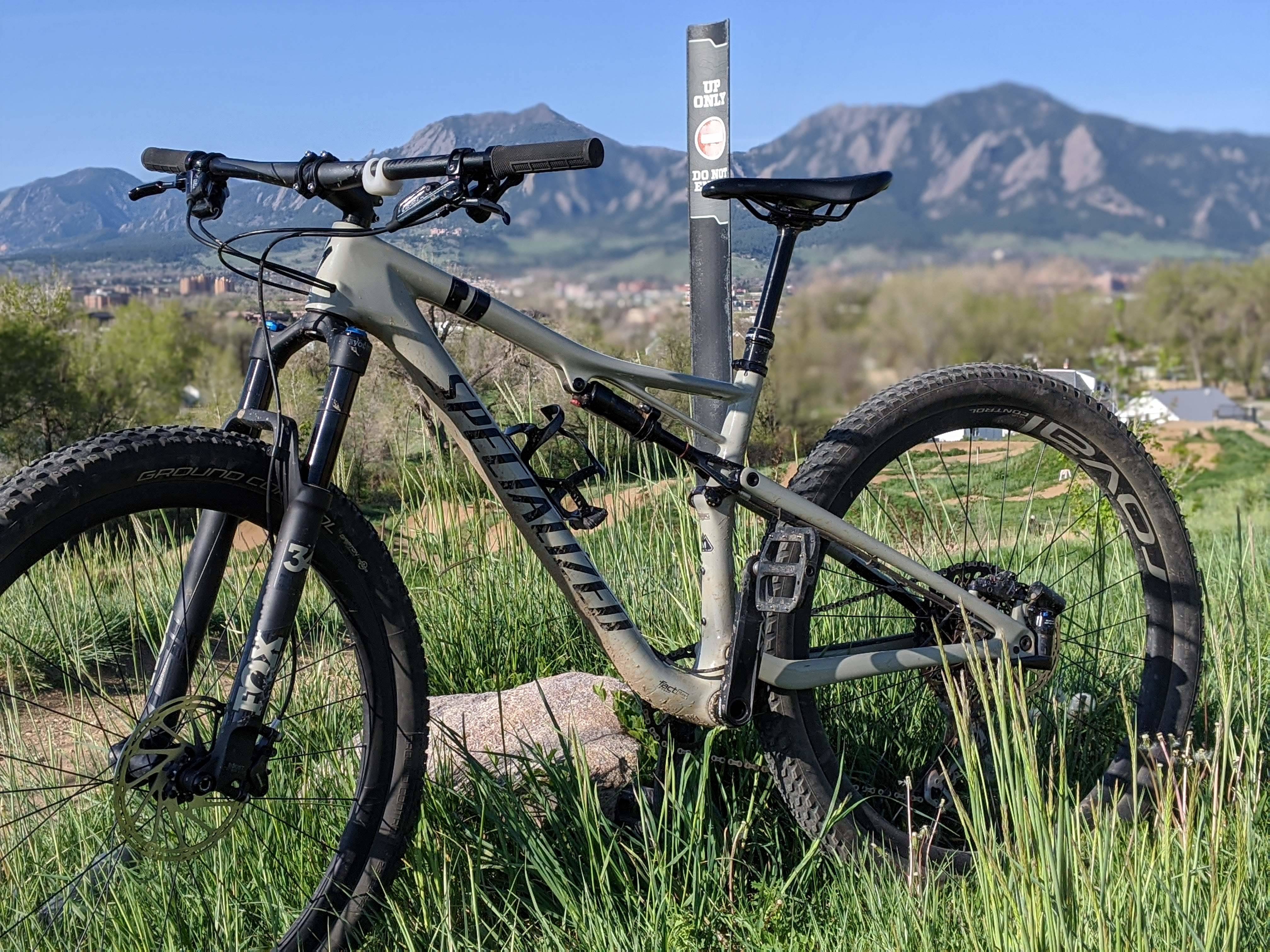 Stolen 2019 Specialized Epic Evo Expert stolen-2019-specialized-epic-evo-expert