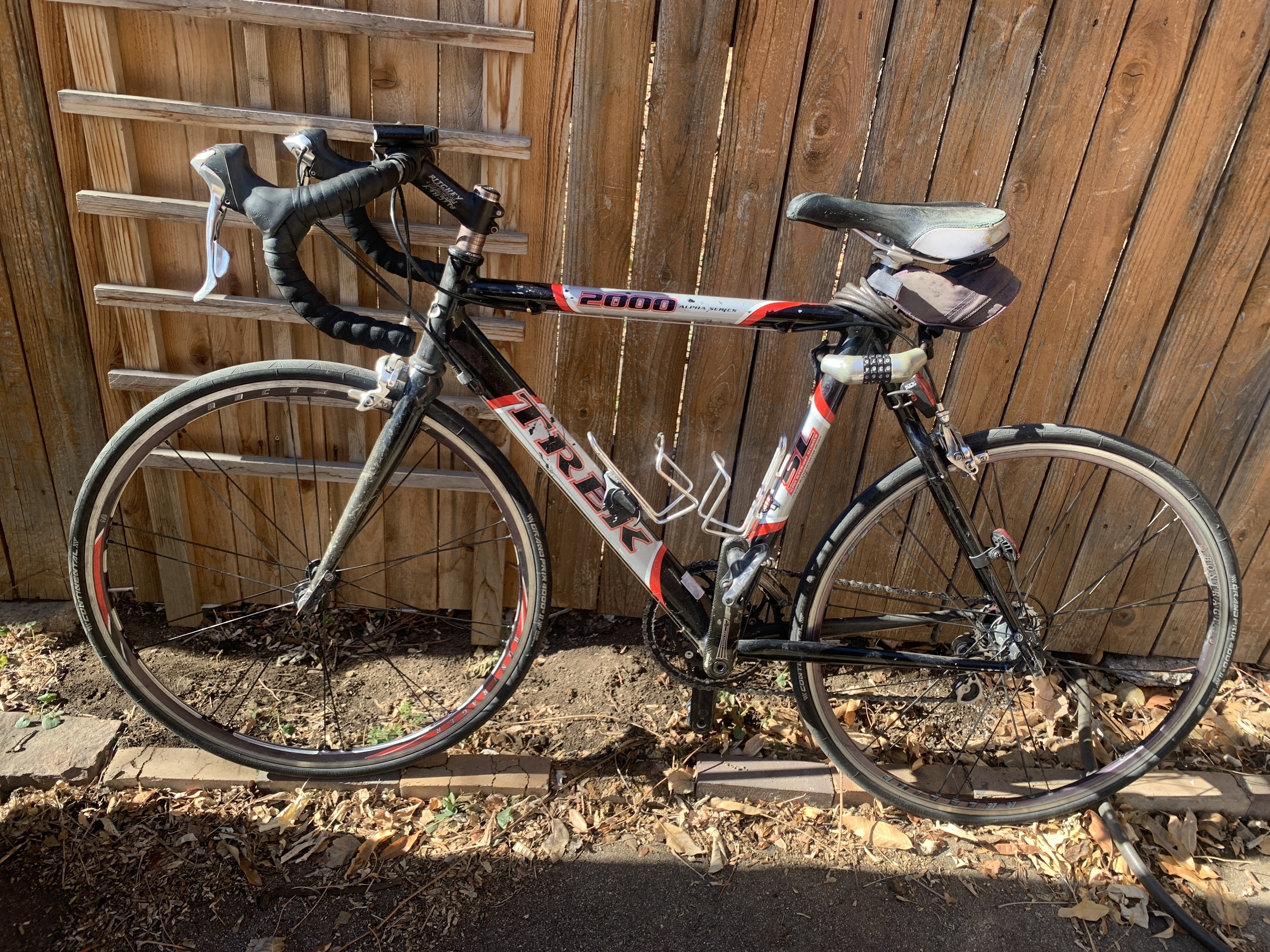 2000 Trek 2000 Alpha Series
