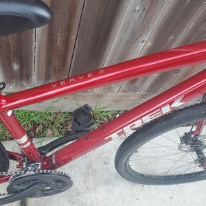 2021 Trek Verve 2 Red