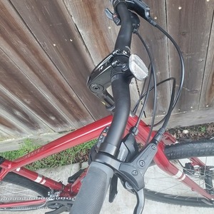 2021 Trek Verve 2 Red