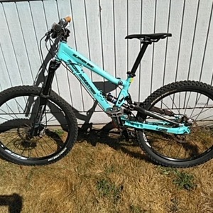 2021 Rocky Mountain Bicycles Slayer Teal